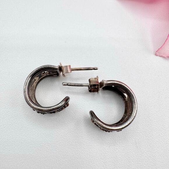 Vintage Silver Bali Style Scroll Beaded Wide Huggie Hoop Earrings Patina 4.08 G - Picture 9 of 15